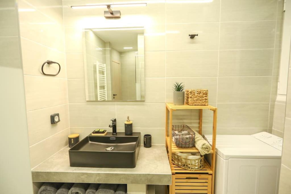 Modern And Luxury Apartment Αθήνα Εξωτερικό φωτογραφία