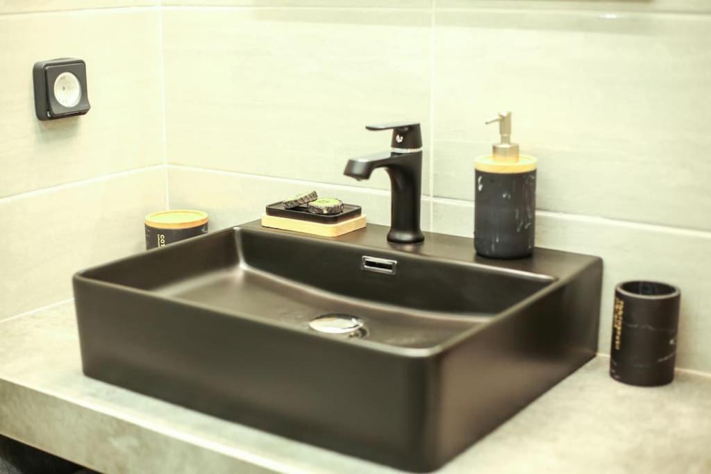 Modern And Luxury Apartment Αθήνα Εξωτερικό φωτογραφία